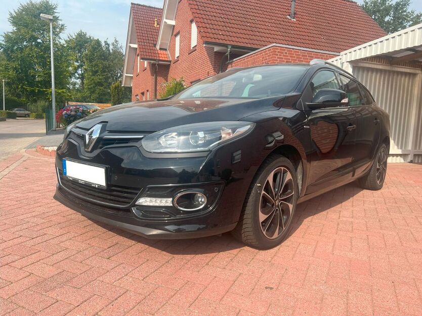 Renault Megane 73.120 km 8.990 € Cloppenburg 49661