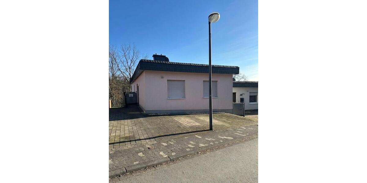Reihenhaus Meschede - 5.5 Zimmer, 132 m&sup2;, 290.000&euro; | Angebot:26891936