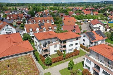 Schöne ruhige 3-Zimmer-Wohnung mit 2 Tiefgaragenstellplätze in Tettnang-Kau 3 zimmer