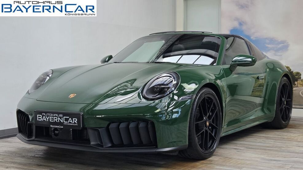 Porsche 992 4.100 km 229.000 € Königsbrunn 86343