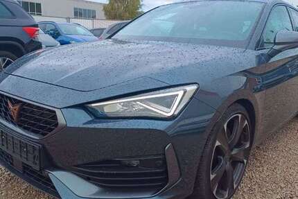 Cupra Leon 22.490 km 27.999 € Fürth 90765