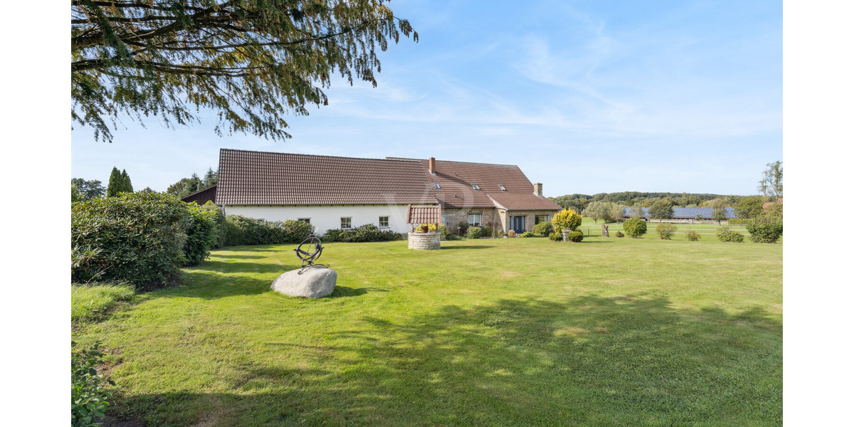 Ein Ort zum Ankommen- vielseitig nutzbarer Resthof mit parkähnlichen Grundstück 10 zimmer