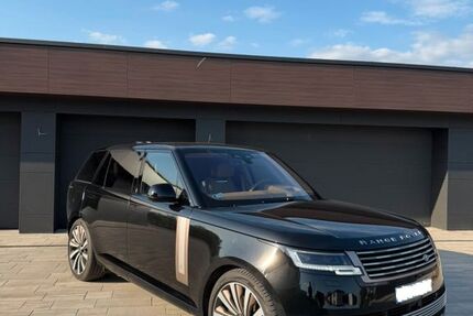 Land Rover Range Rover 8.900 km 245.000 &euro; Pocking 94060
