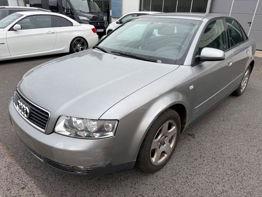 Audi A4 221.594 km 1.444 € Creglingen 97993