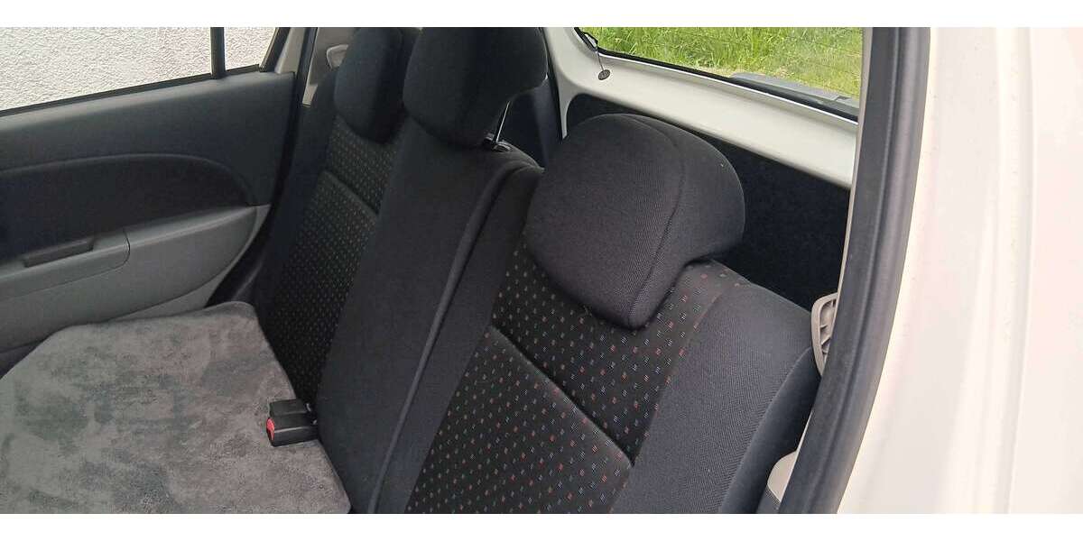 Daihatsu Sirion 150.000 km 1.790 &euro; Sindelfingen 71065