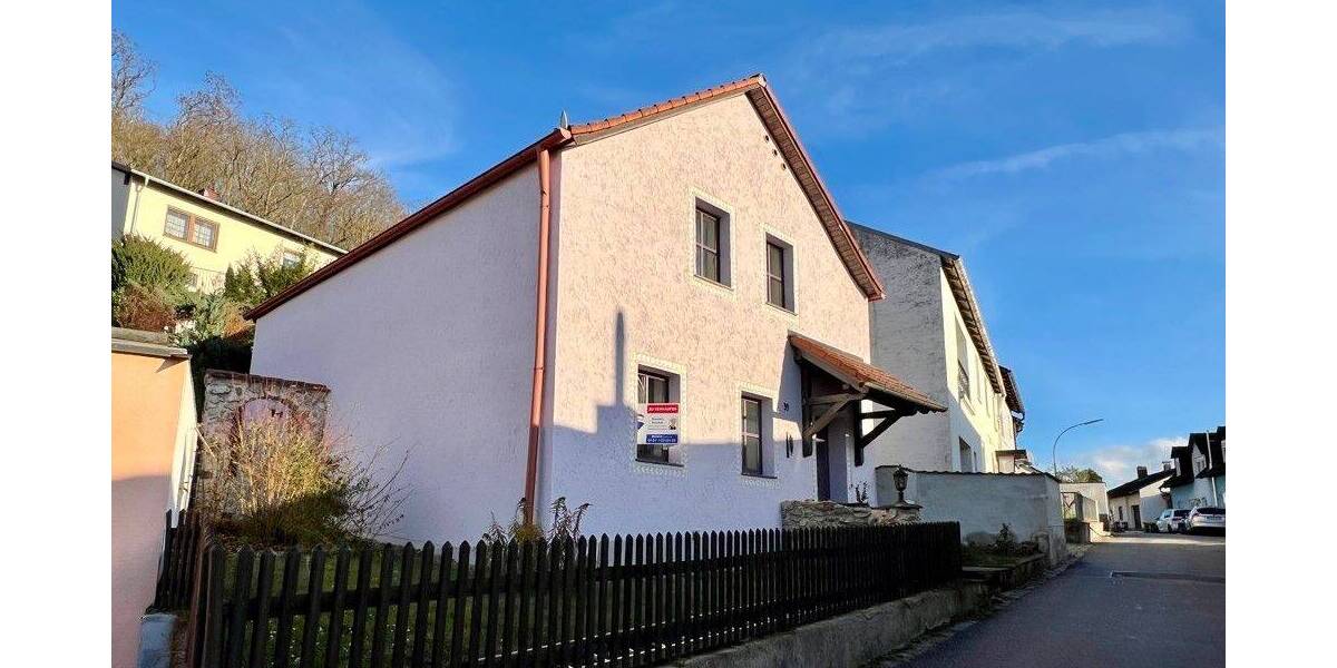 Einfamilienhaus Regenstauf - 3 Zimmer, 100 m&sup2;, 249.000&euro; | Angebot:23883959