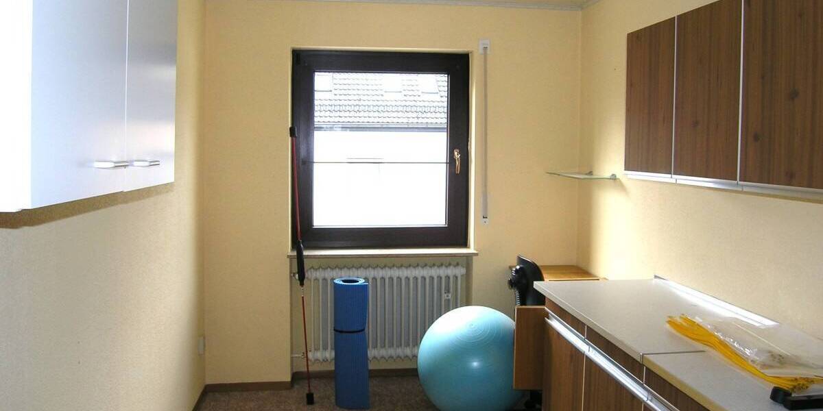 Reihenmittelhaus Lauf Kotzenhof - 5 Zimmer, 130 m&sup2;, 398.000&euro; | Angebot:26161131