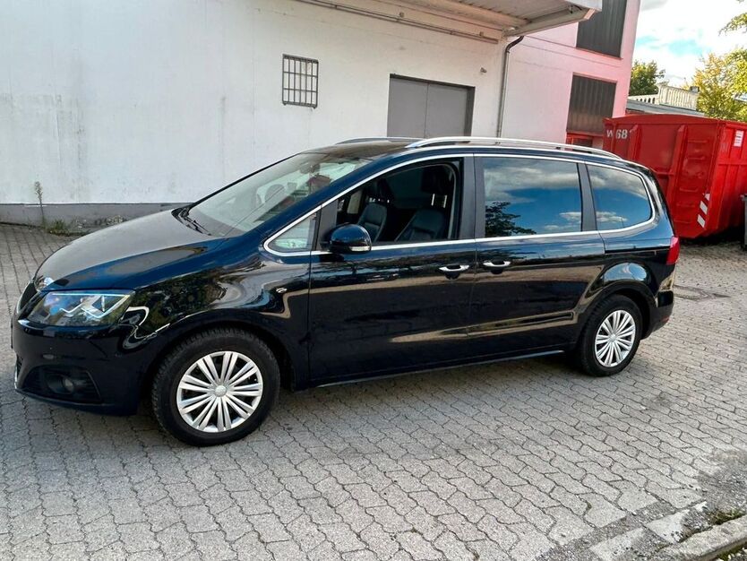 Seat Alhambra 211.300 km 11.990 € München 80686