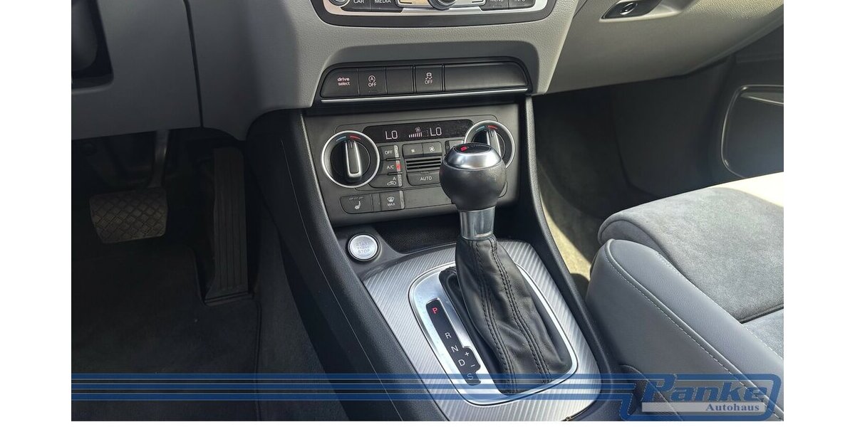 Audi Q3 quattro 2.0 design S-Line*Bose*TotW*F-Cam*L/A 35.991 km 18.790 &euro; Berlin 13187