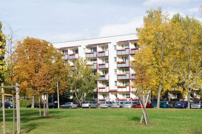 Etagenwohnung Erfurt Moskauer Platz - 3 Zimmer, 52 m&sup2;, 340&euro; | Angebot:25568494