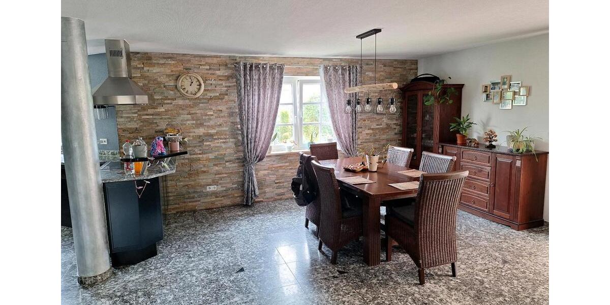 Einfamilienhaus Münsingen - 5 Zimmer, 175 m&sup2;, 555.000&euro; | Angebot:26448306