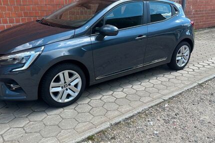 Renault Clio 96.000 km 11.542 € Oststeinbek 22113