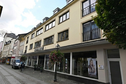 Haus Mayen - 2 Zimmer, 700 m&sup2;, 945.000&euro; | Angebot:25837417