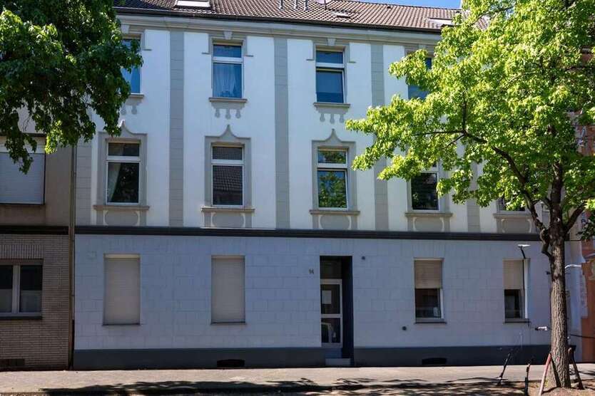 Wohnung zum Kaufen in Duisburg 219.000 € 109 m²