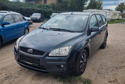 Ford Focus 223.000 km 799 € Pirna 01796