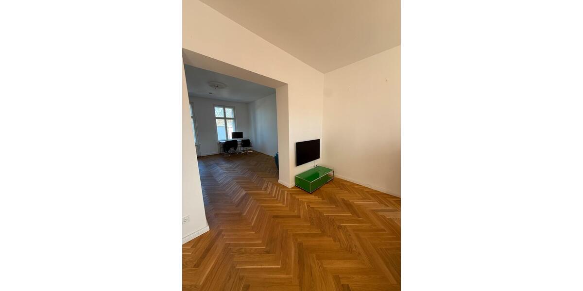 Etagenwohnung Potsdam Berliner Vorstadt - 3 Zimmer, 90 m&sup2;, 2.500&euro; | Angebot:25452551