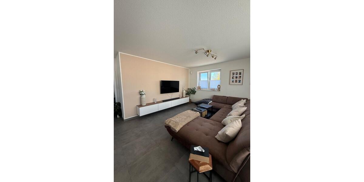 Etagenwohnung Garrel - 5 Zimmer, 123 m&sup2;, 1.200&euro; | Angebot:26412407