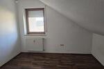 Dachgeschoßwohnung Tiefenbach - 4 Zimmer, 85 m&sup2;, 650&euro; | Angebot:25619480