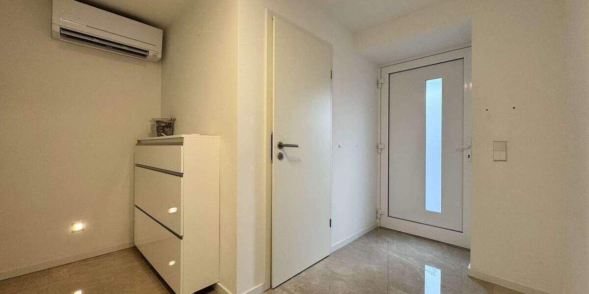 Einfamilienhaus Sachsenheim Hohenhaslach - 3 Zimmer, 102 m&sup2;, 370.000&euro; | Angebot:25606392