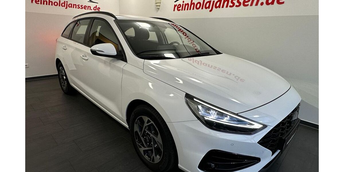 Hyundai i30 18.622 km 21.490 &euro; Friesoythe 26169