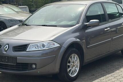 Renault Megane 119.000 km 3.500 &euro; Saarbrücken 66115