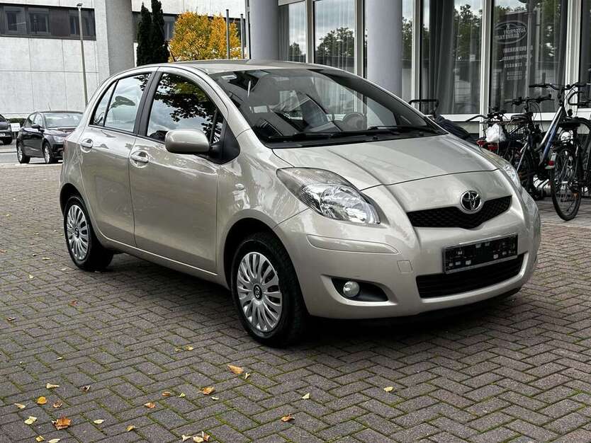 Toyota Yaris 70.000 km 5.000 € Darmstadt 64293