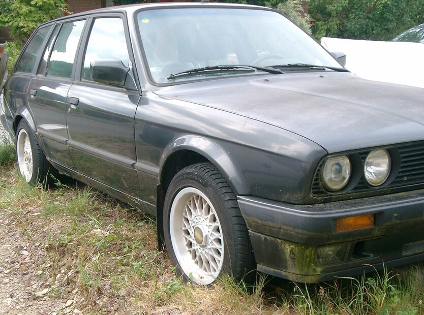 BMW 3er Touring 425.000 km 2.495 € Hohenstein 65329