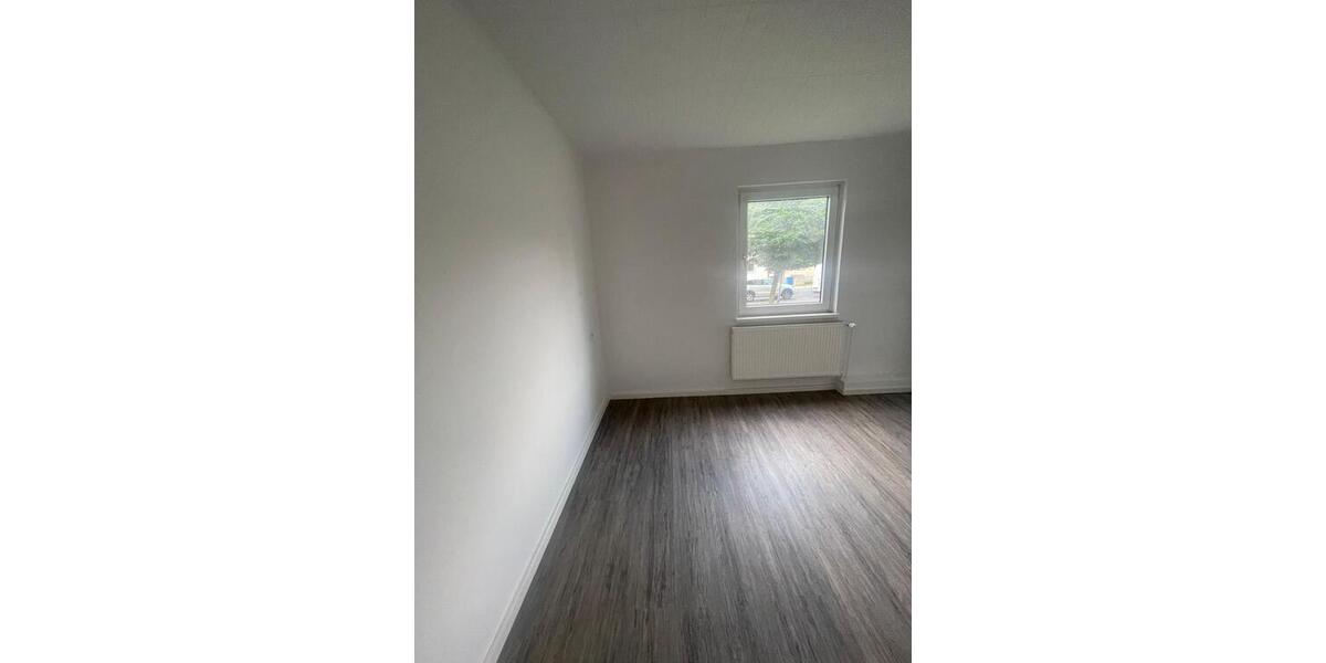 Gemütliche 2.5 Zim. in EG, im Grüne Lage - Erdgeschoßwohnung Salzgitter Lebenstedt | Angebot:26907687