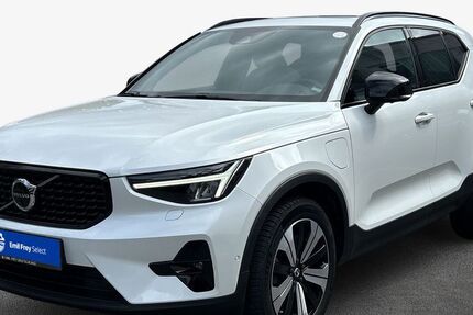Volvo XC40 24.367 km 33.990 &euro; Nürnberg 90471