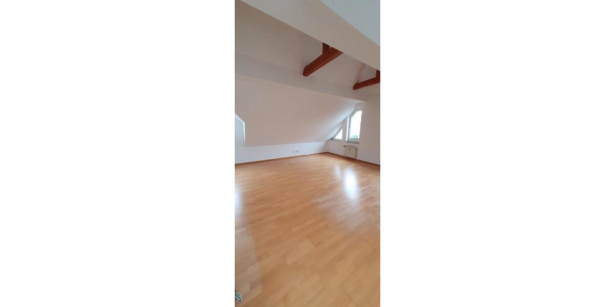 Dachgeschoßwohnung Bad Vilbel - 3 Zimmer, 88 m&sup2;, 437.000&euro; | Angebot:26866336