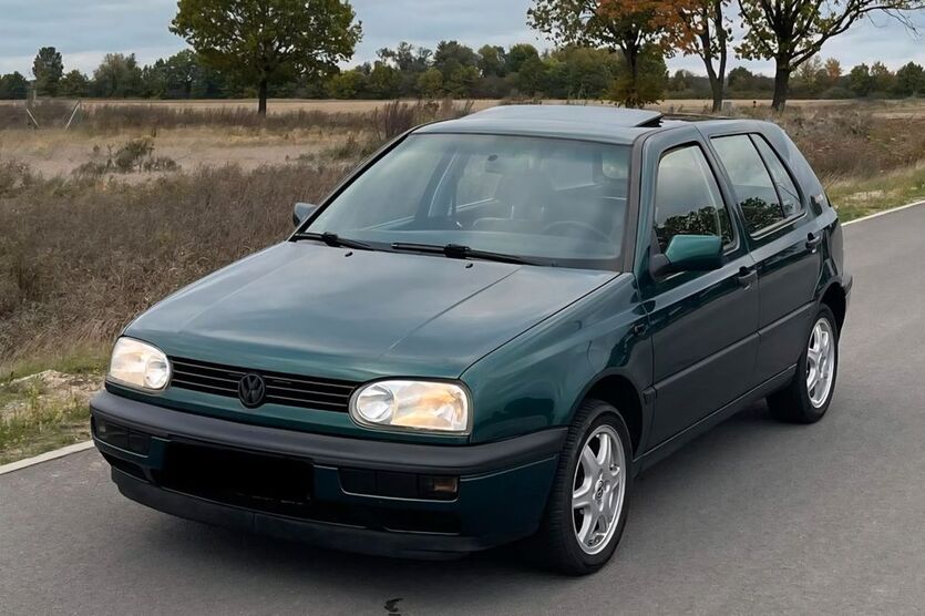VW Golf 254.000 km 899 € Marschacht 21436