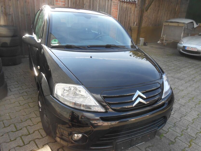 Citroen C3 219.342 km 1.398 € Wöllstadt 61206
