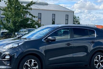 Kia Sportage 100.000 km 13.900 &euro; Düren 52351