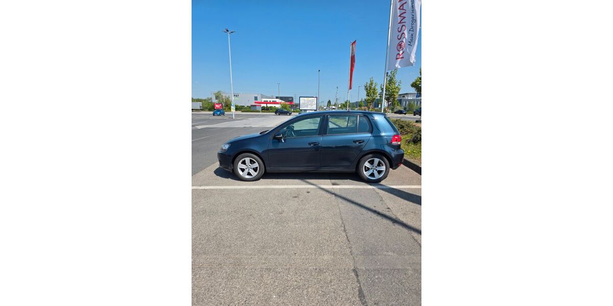 VW Golf 80.000 km 9.500 &euro; Meerbusch 40667