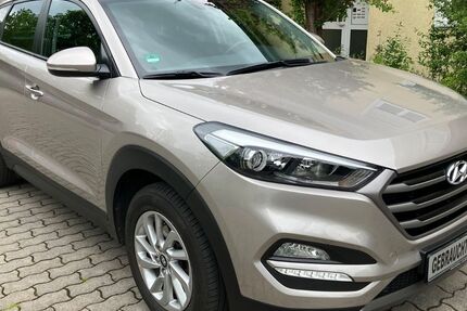 Hyundai TUCSON 100.000 km 12.900 &euro; Bayreuth 95448