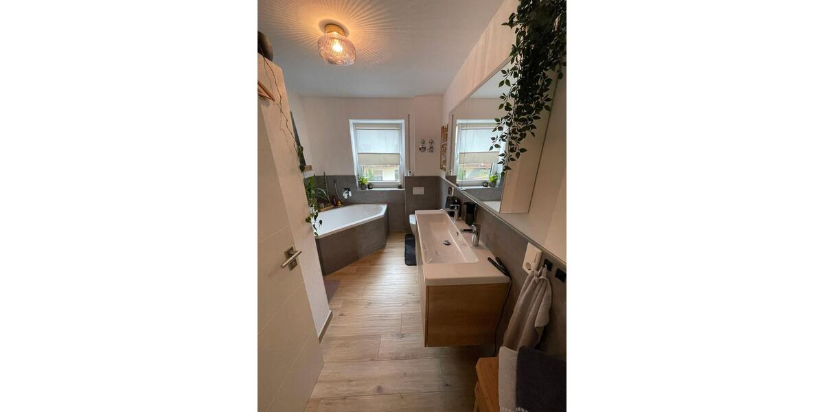 Etagenwohnung Regen - 3 Zimmer, 78 m&sup2;, 860&euro; | Angebot:26586595