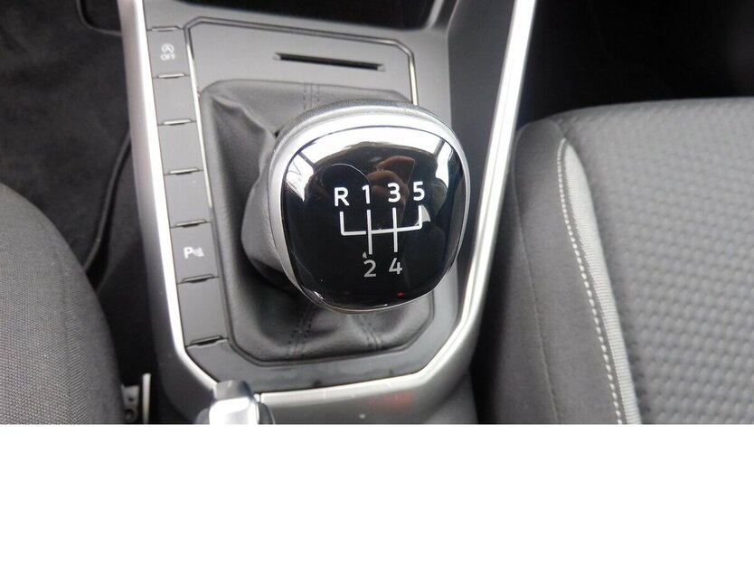 VW Polo 1.0 Life MPI BMT 4Trg Klima Navi LED 21.400 km 15.390 € Vordorf 38533
