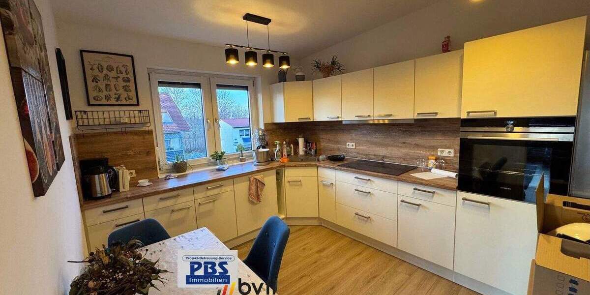 Etagenwohnung Gößnitz Nörditz - 3 Zimmer, 83 m&sup2;, 832&euro; | Angebot:25672996