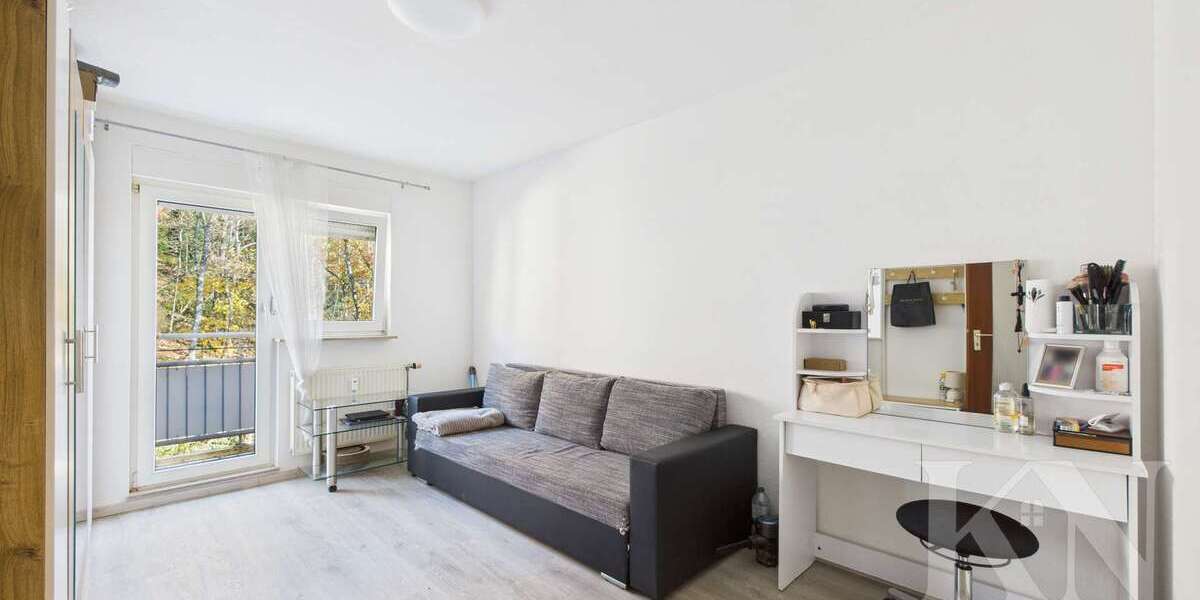 Wohnung zum Mieten in Saarbrücken 350 € 20.34 m² 1 zimmer