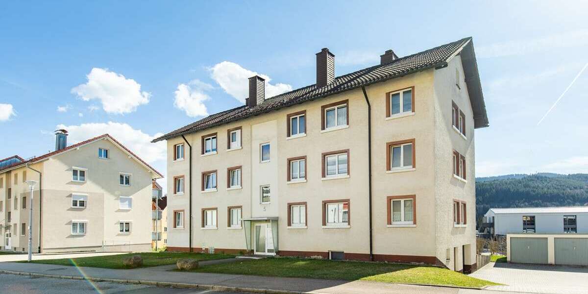 Etagenwohnung Titisee-Neustadt Neustadt - 3 Zimmer, 66 m&sup2;, 184.000&euro; | Angebot:26150700
