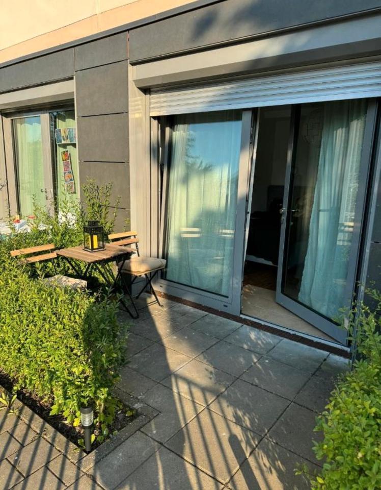 Charmante 1 Zimmer Wohnung mit Terrasse! Auch Airbnb geeignet.