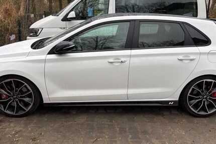 Hyundai i30 111.500 km 17.999 &euro; Berlin 13465