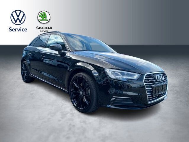 Audi A3 57.200 km 18.370 € Wolfsburg 38446