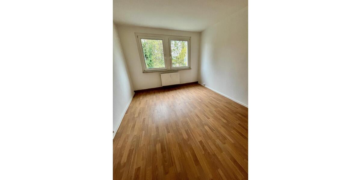 Etagenwohnung Oelsnitz (Vogtland) - 3 Zimmer, 58 m&sup2;, 319&euro; | Angebot:26287264