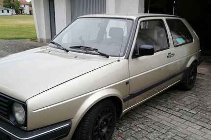 VW Golf 134.000 km 6.666 &euro; Espelkamp 32339