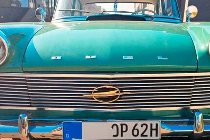 Opel Rekord 134.000 km 10.850 &euro; Bönen 59199