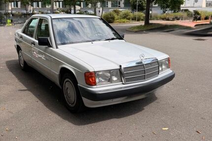 Mercedes-Benz 190 253.000 km 5.999 &euro; Nürtingen 72622