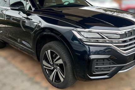 VW Touareg 32.500 km 45.990 &euro; Neunkirchen 66539