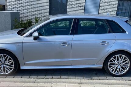 Audi A3 167.500 km 12.900 € Korntal-Münchingen 70825