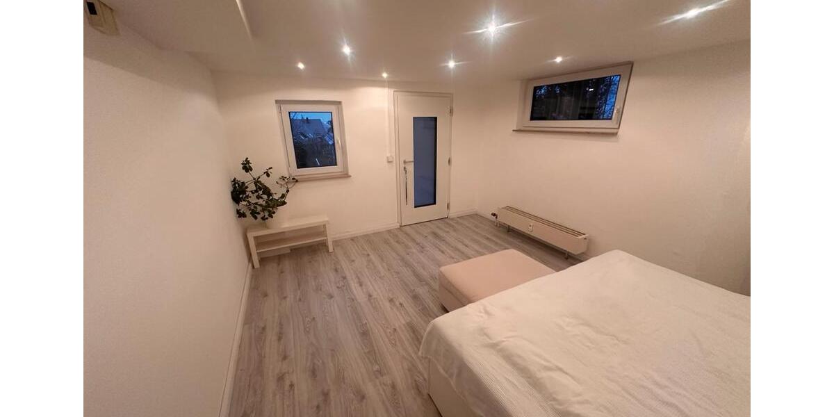 Erdgeschoßwohnung Leinfelden-Echterdingen Echterdingen - 1.5 Zimmer, 25 m&sup2;, 700&euro; | Angebot:24943873